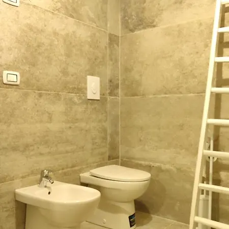 Aia Apartment